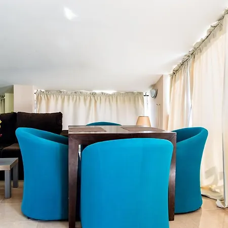 Nikitas 2bd Attic Holiday home *